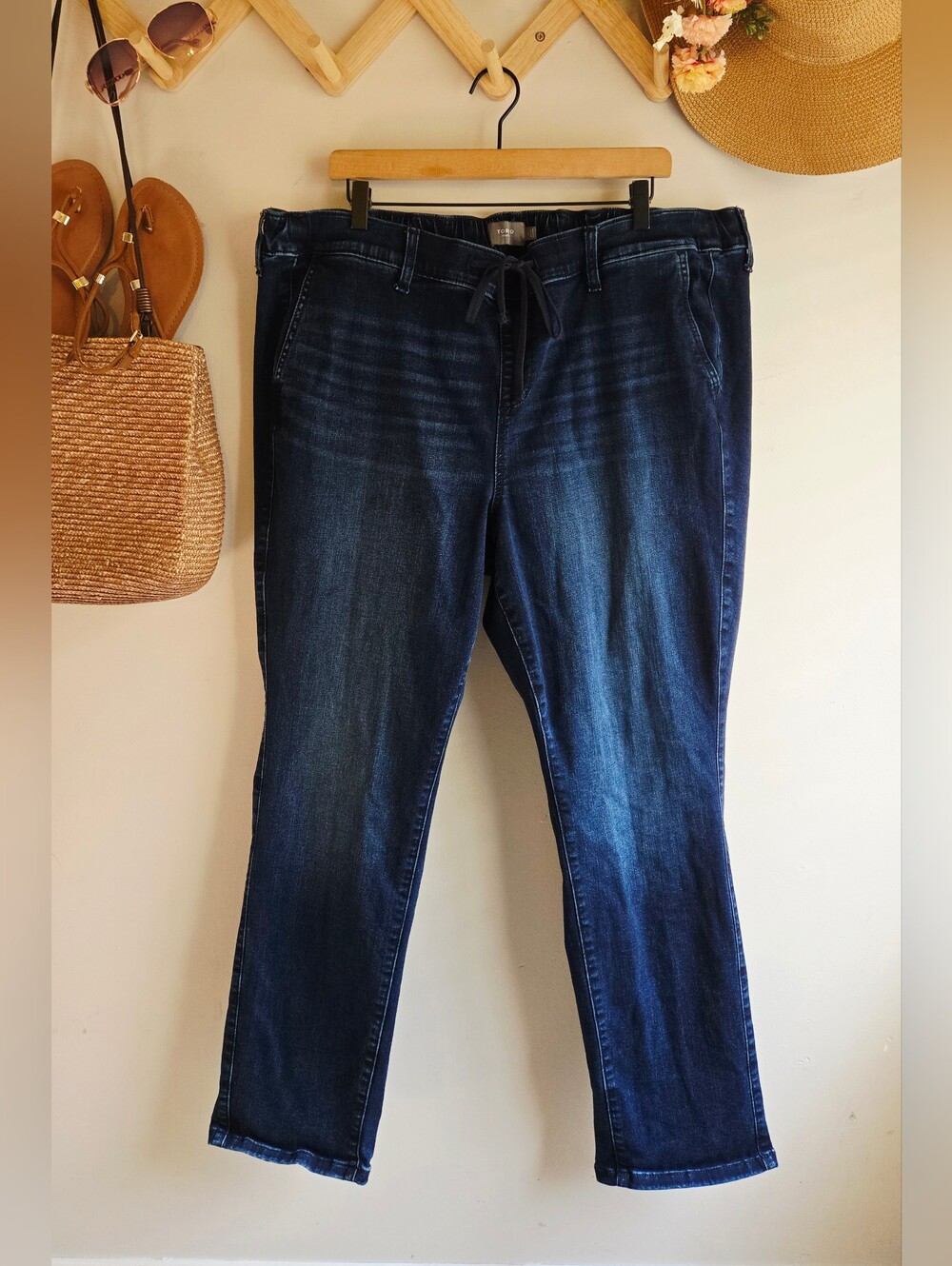 Torrid Weekend Boyfriend Straight Super Soft Jeans
